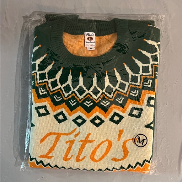 Tito's Green and Orange Geometric Crewneck Sweater for Men - Picture 3 of 4